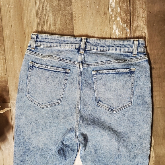 Tinseltown Women's Juniors' Blue High-Waisted Distressed Jeans Size 11 NWOT - Picture 13 of 16